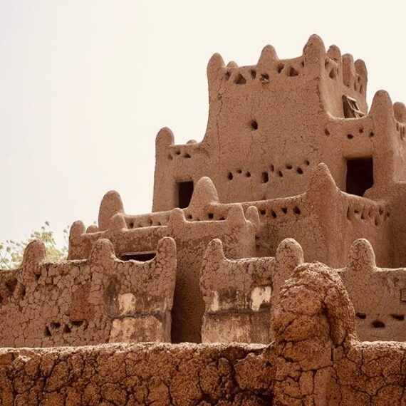 Zayaa Mud Mosque at Wulugu